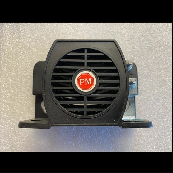Peterson Manufacturing Back-Up / Reverse Warning Alarm. 12-24V. Car / Truck. - Picture 2 of 6